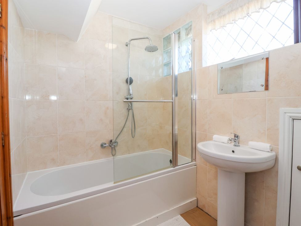 East Cottage — photo 15