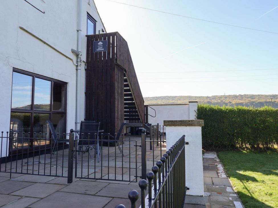 West Cottage — photo 3