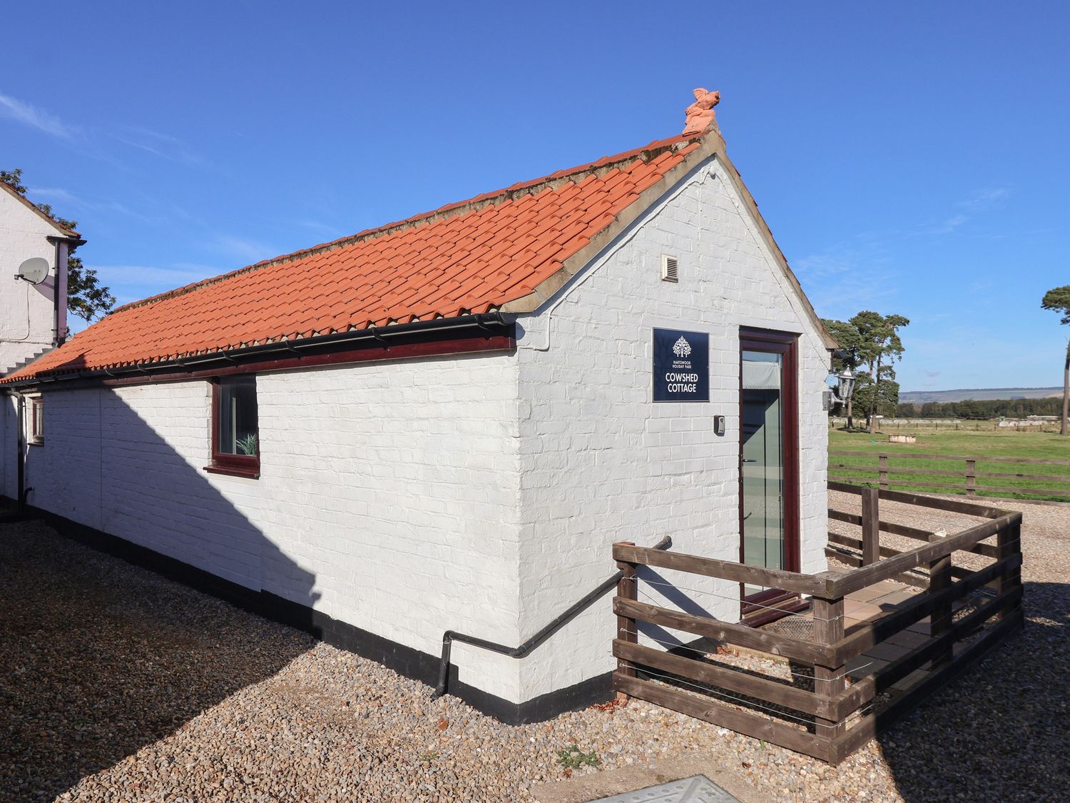 Cow Shed Cottage — photo 3