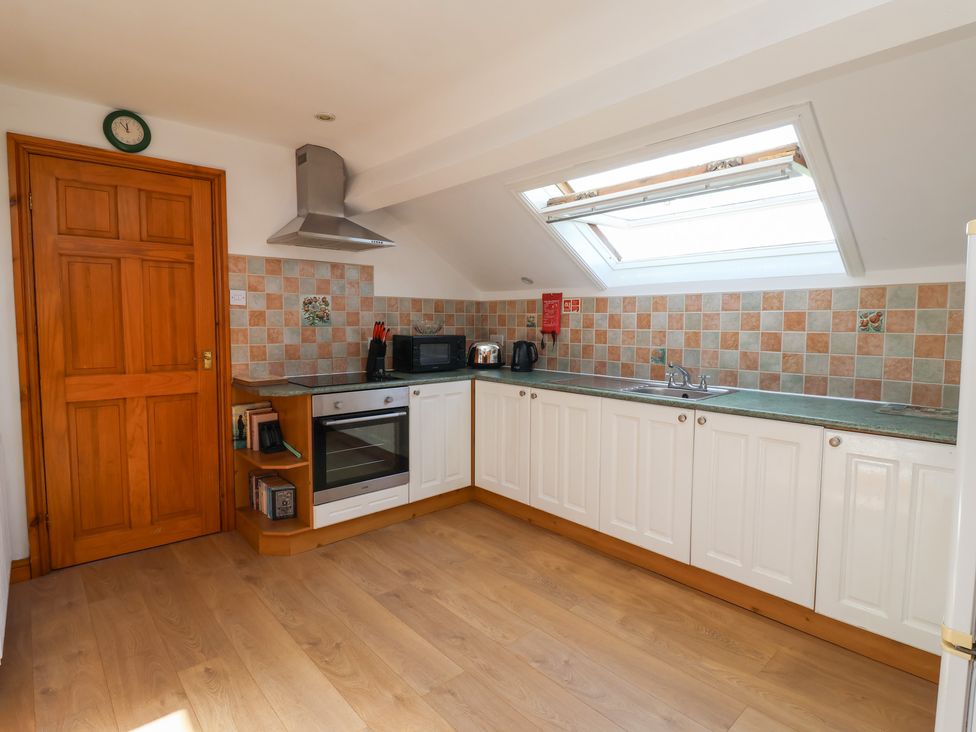 East Cottage — photo 8