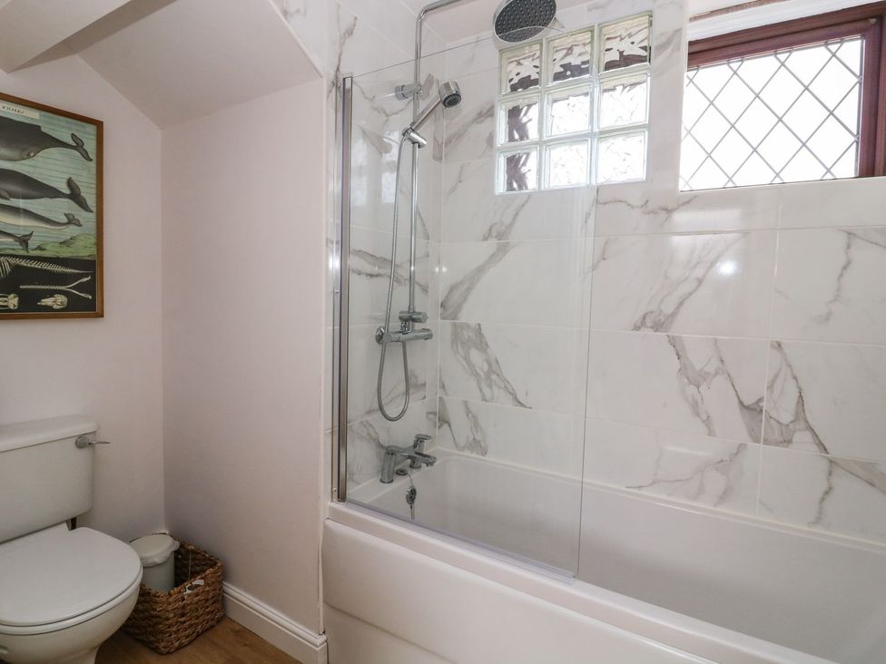 West Cottage — photo 12